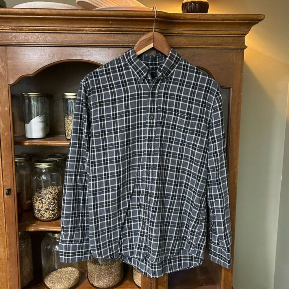 Mens Banana RepublicCotton Flannel M Standard Fit Classic Casual Button Down